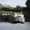 Frachter bei Moret